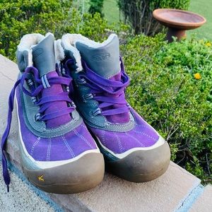 💜Keen boots hiking/snow/rain